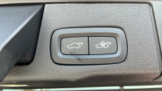 Volvo XC60 2.0 B5P Plus Black Edition 5dr AWD Geartronic Petrol Estate